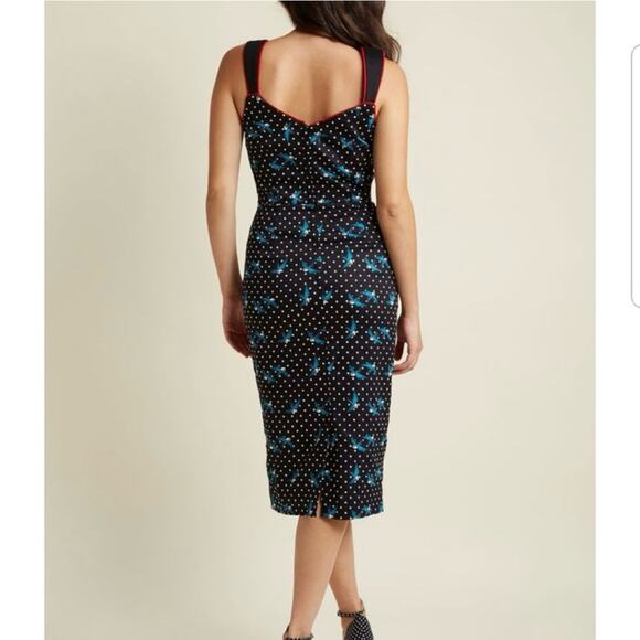 ModCloth x Collectif Samira Rockabilly Swallows Wiggle Pencil Dress Sz.US6 NWT - Picture 4 of 16